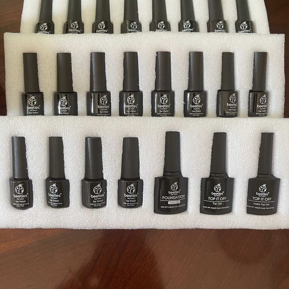 Beetles 20 piece Gel Nail Polish Kit